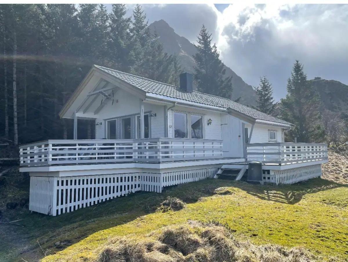 Vettinghytta, Close To The Sea With Amazing View. Gravdal  外观 照片